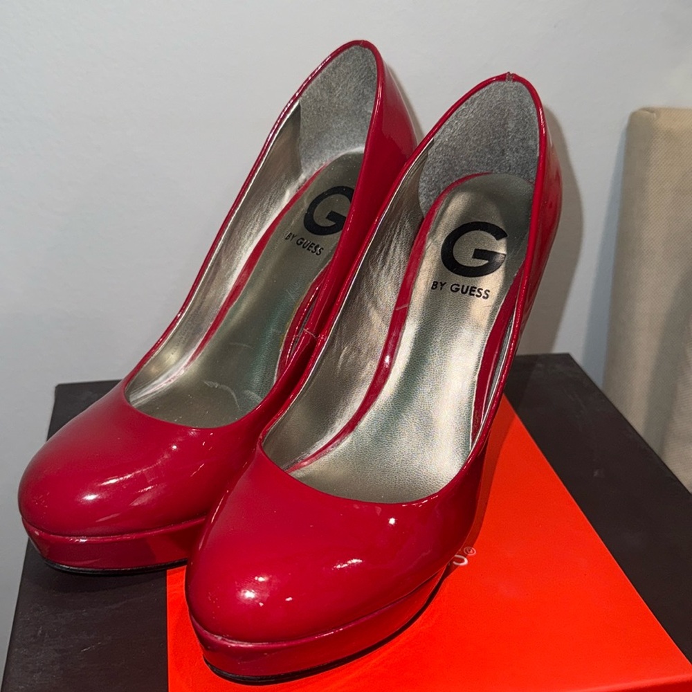 GUESS Red LL Heels